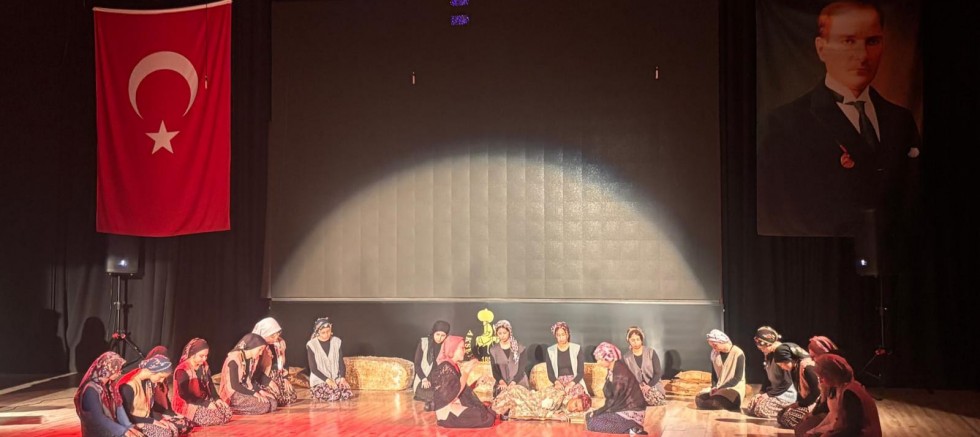 18 MART ÇANAKKALE ZAFERİ VE ŞEHİTLERİ ANMA GÜNÜ AKŞEHİR’DE ANILDI