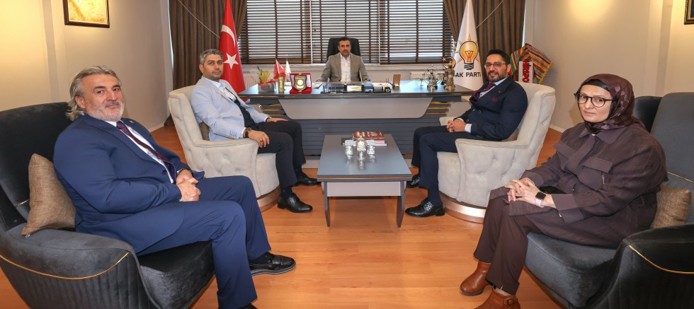AK PARTİ KONYA İL BAŞKANI FATİH ÖZGÖKÇEN, AKŞEHİR’DE TEŞKİLATLA BULUŞTU
