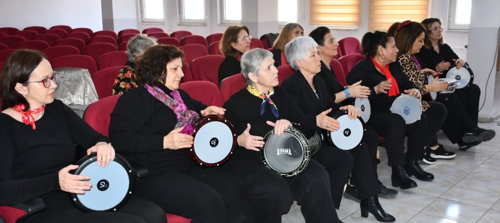 AKŞEHİR’DE DARBUKA KURSUNA YOĞUN İLGİ: 40 KURSİYERLE EĞİTİM SÜRÜYOR