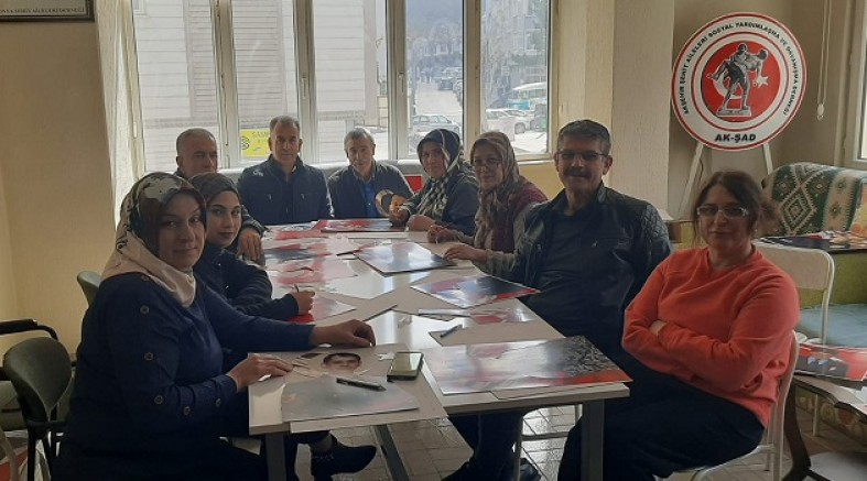 AKŞEHİR’DE ŞEHİTLERİN HATIRASI SANATLA YAŞATILIYOR