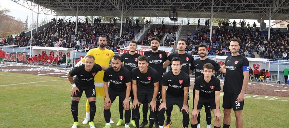 AKŞEHİRSPOR LİDERLİĞİ KAYBETTİ 