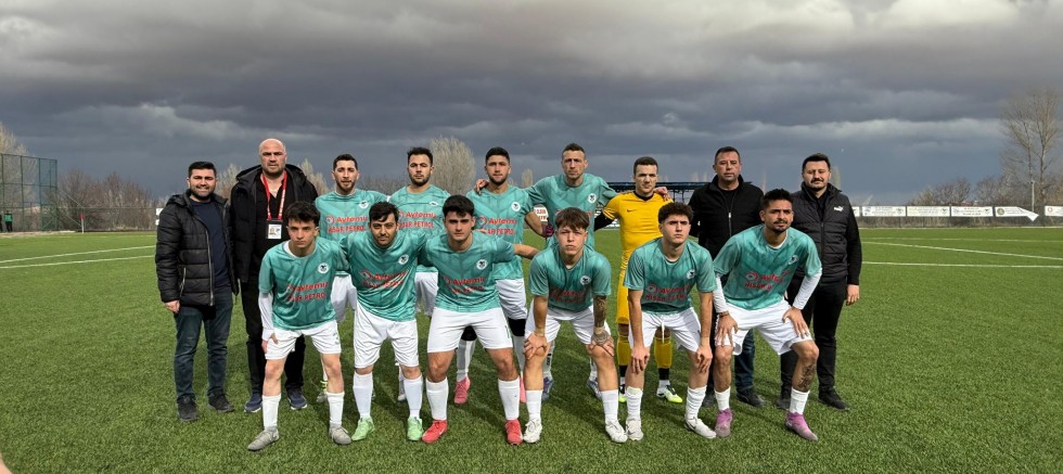 BAŞKAN ÖZTOKLU’DAN DOĞANHİSARSPOR’A TAM DESTEK