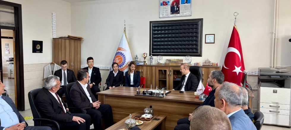 ILGIN DÜNYA ŞAMPİYONLARINI KARŞILADI