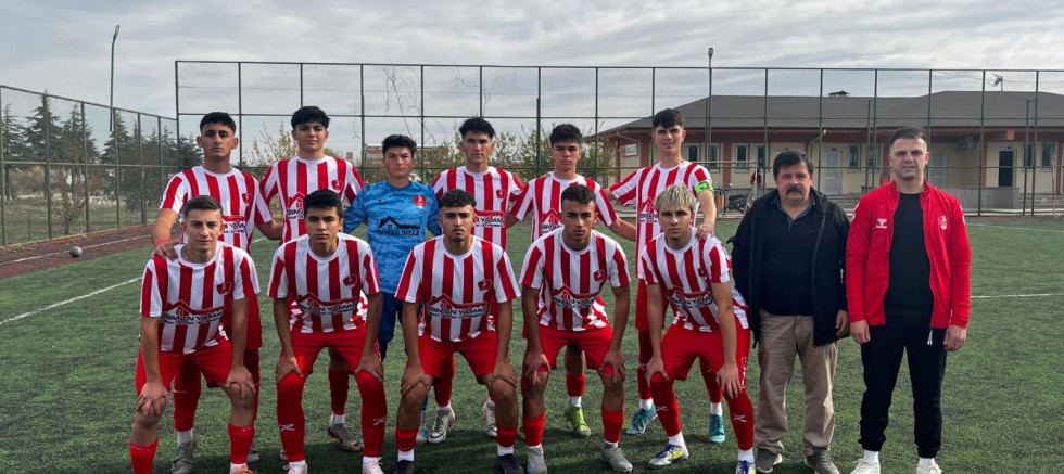 KIRMIZI KARINCALAR GOL OLUP YAĞMAYA DEVAM EDİYOR