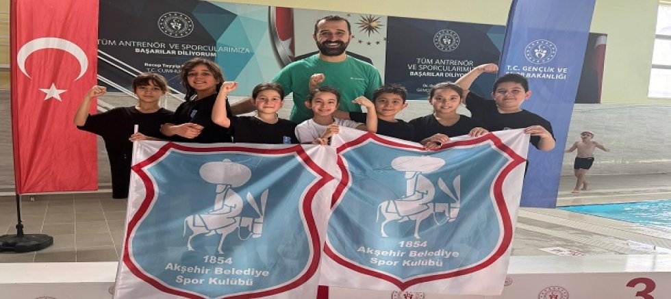 1854 AKŞEHİR BELEDİYE SPOR KULÜBÜ BURDUR’DA FIRTINA GİBİ ESTİ