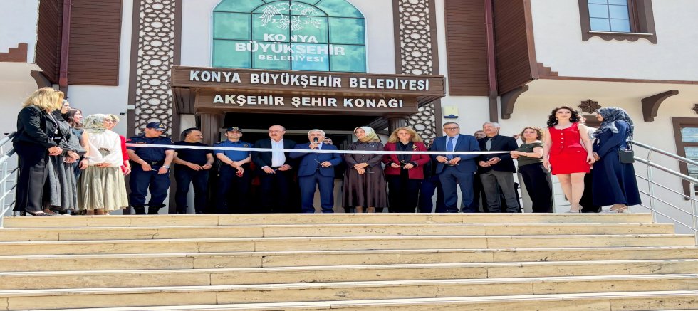 AKŞEHİR ASEM YIL SONU SERGİSİ BÜYÜK BEĞENİ TOPLADI