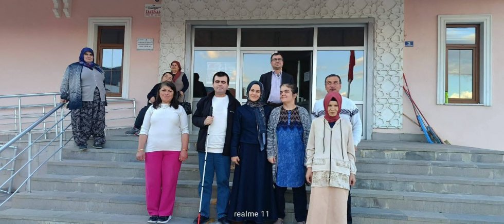 AKŞEHİR'DE BEYAZ BASTON KURSU TAMAMLANDI