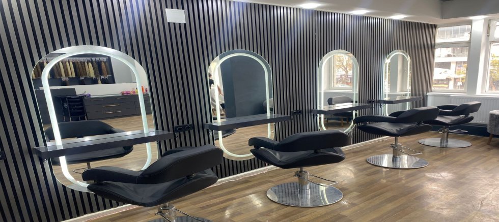 AKŞEHİR’DE GÜZELLİĞE YENİ BİR DOKUNUŞ: MESUT OKAN HAİR STÜDYO AÇILIYOR!