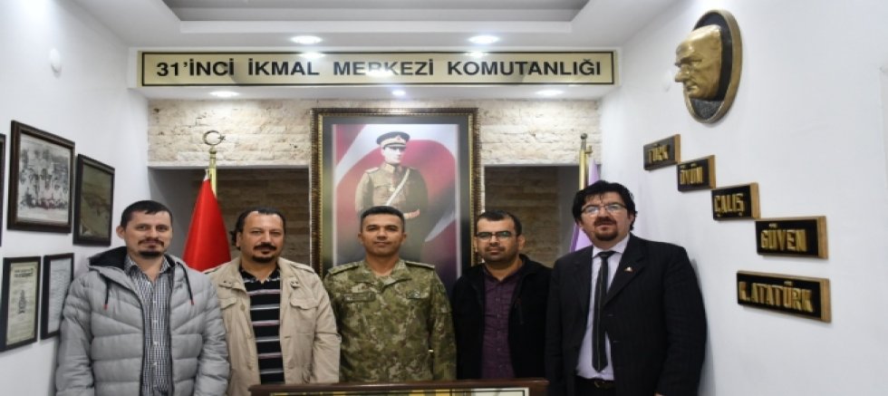 AKŞEHİR GAZETECİLER CEMİYETİ’NDEN GARNİZON KOMUTANI ALBAY ŞEN’E ZİYARET