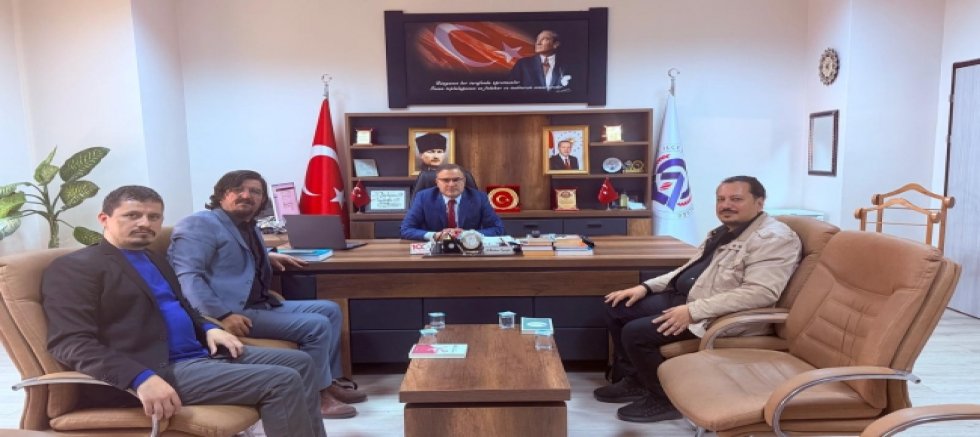 AKŞEHİR GAZETECİLER CEMİYETİ’NDEN MİLLİ EĞİTİM MÜDÜRÜ TOPALOĞLU’NA ZİYARET