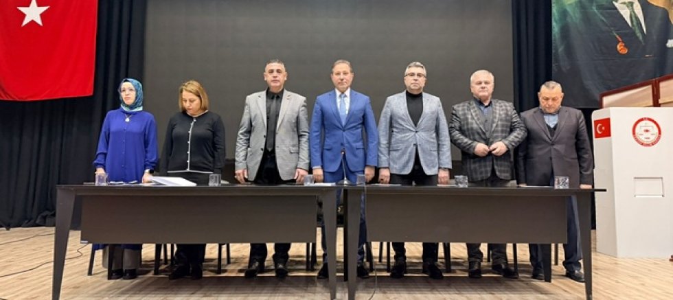 AKŞEHİR MARANGOZLAR ODASI’NDA DİLBER YENİDEN BAŞKAN 