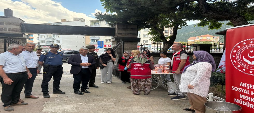 AKŞEHİR ŞEHİTLİĞİ'NDE MUHARREM AYI DOLAYISIYLA AŞURE İKRAMI