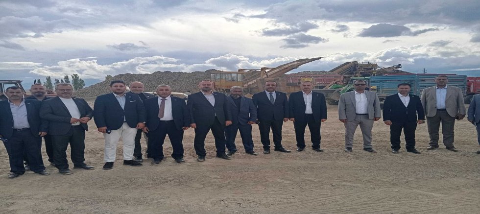 ANAHTAR PARTİ’DEN TUZLUKÇU’YA ANLAMLI ZİYARET