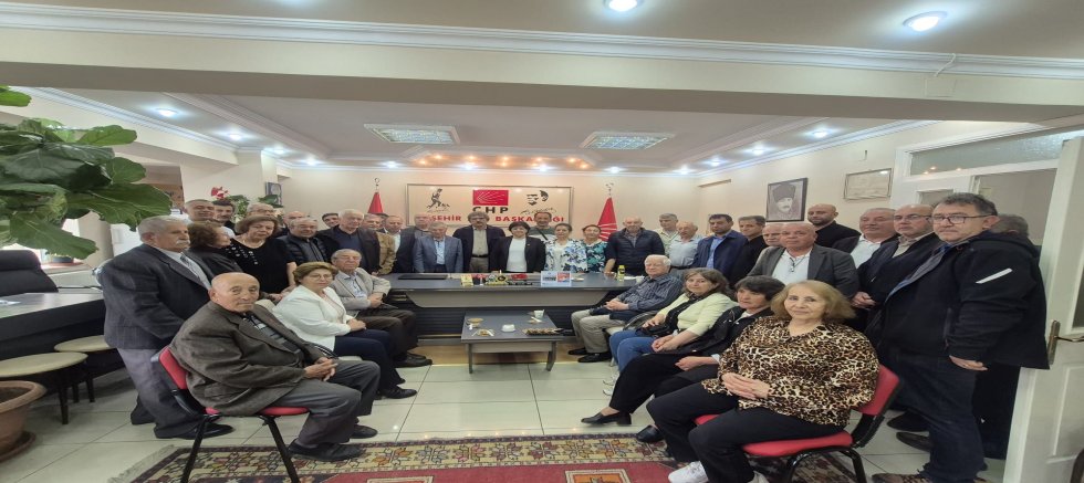 CHP AKŞEHİR TEŞKİLATI BAYRAMLAŞTI 