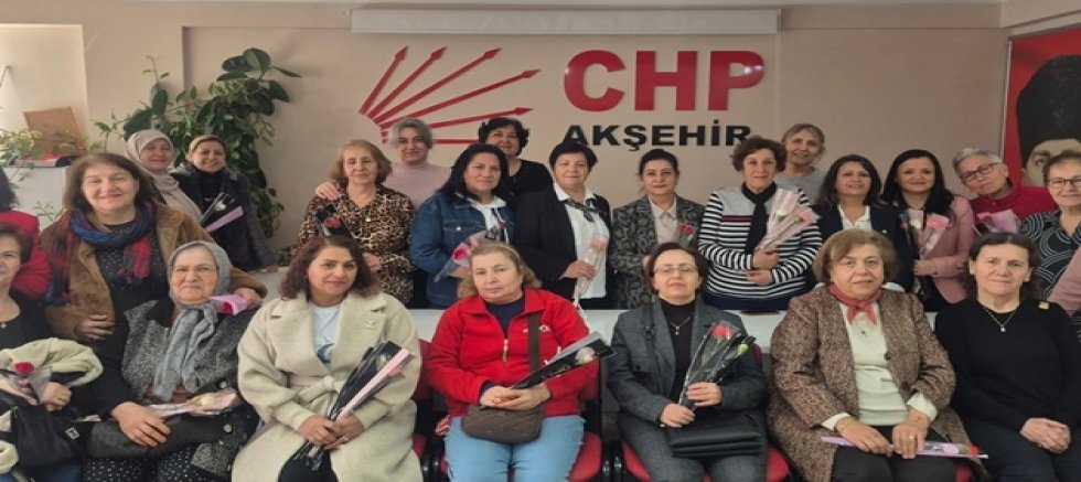 CHP KADIN KOLLARI BAŞKANI KARABAĞ: ÇARE EŞİTLİKTEDİR 