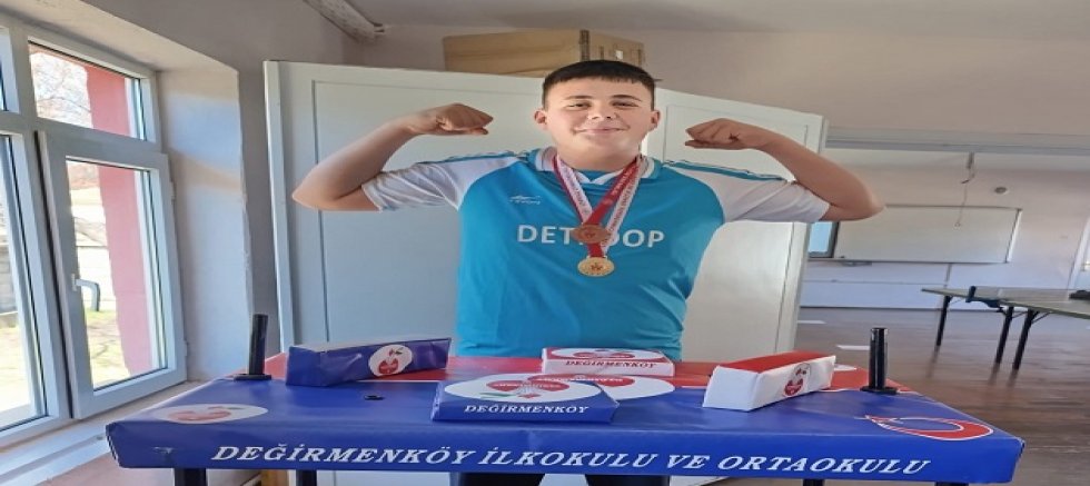 DEĞİRMENKÖY ORTAOKULUNDAN İL BİRİNCİLİĞİ MADALYASI 