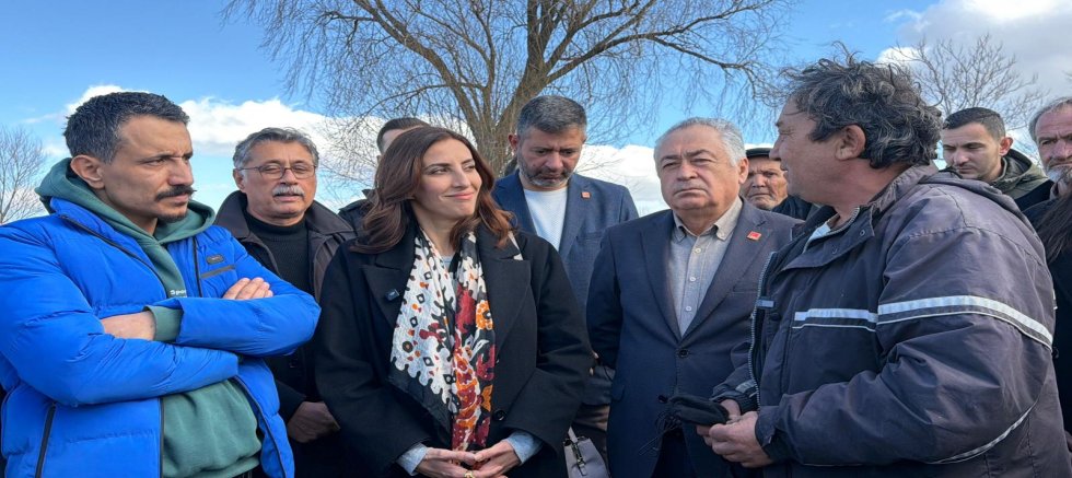 EBER GÖLÜ YAŞASIN HAREKETİ: “GÖLLER KURURSA GELECEK KURUR”