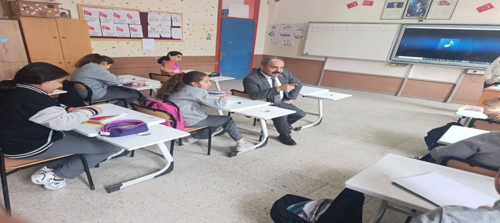 İŞCAN'DAN KOÇYAZI OKULLARINA ZİYARET 