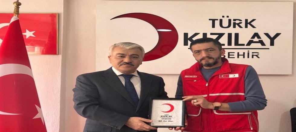 KAYMAKAM YİĞİT’TEN KIZILAY’A ZİYARET