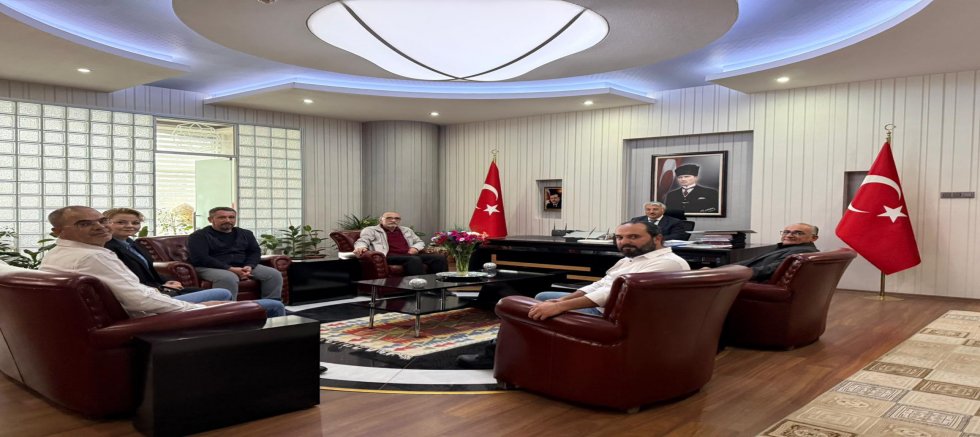NASREDDİN HOCA VE TURİZM DERNEĞİ’NDEN KAYMAKAM YİĞİT’E ZİYARET