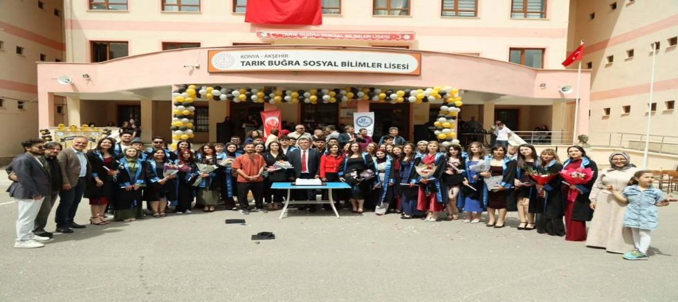 TARIK BUĞRA SOSYAL BİLİMLER LİSESİ’NDE KERMES COŞKUSU VE MEZUNİYET HEYECANI