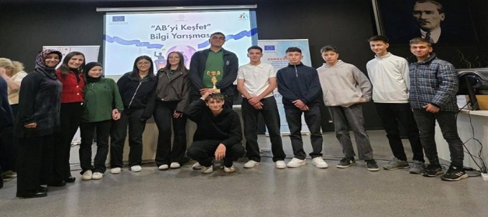 TARIK BUĞRA SOSYAL BİLİMLER LİSESİ'NDEN BÜYÜK BAŞARI: AB YOLUNDA YARI FİNALDELER!
