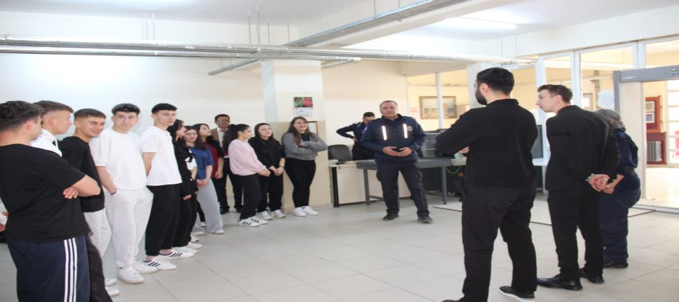 TİCARET LİSESİ CEZAEVİNDE