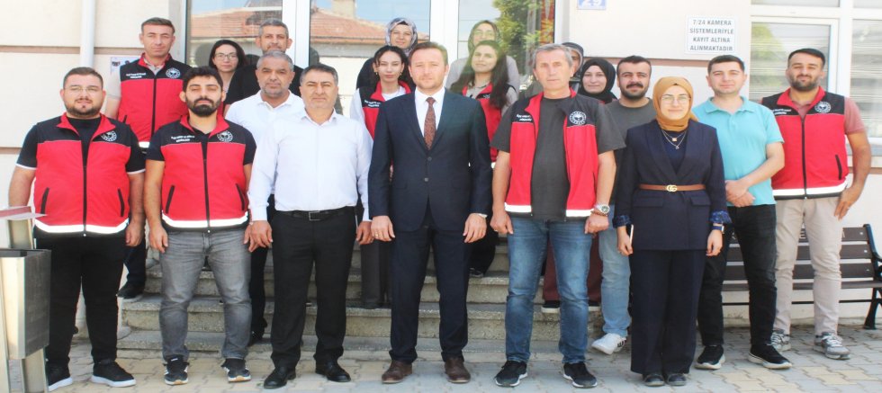 YUNAK’A 7 YIL HİZMET EDEN İLÇE TARIM MÜDÜRÜ HASAN YAZ  , GÖREVİNİ YENİ MÜDÜR ZİYA YÜRÜKOĞLU’DA DEVRETTİ