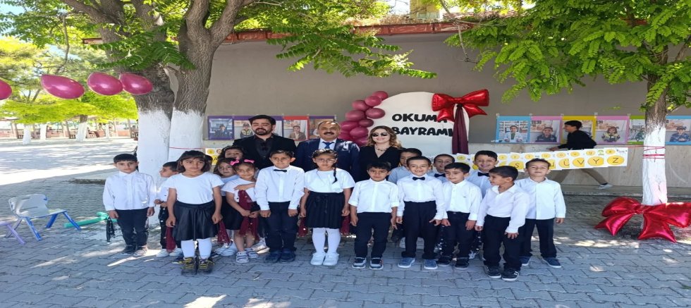 YUNAK SARAY İLKOKULUNDA OKUMA BAYRAMI