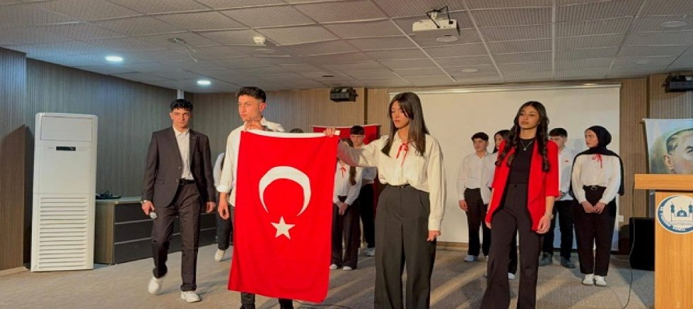 YUNAK'TA 12 MART İSTİKLAL MARŞI PROGRAMI 