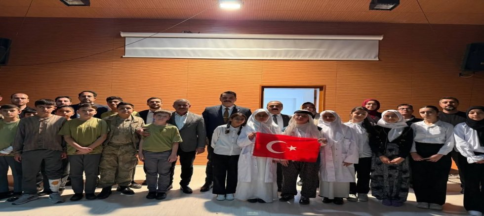 YUNAK'TA ÇANAKKALE RUHUNA YAKIŞIR BİR PROGRAM