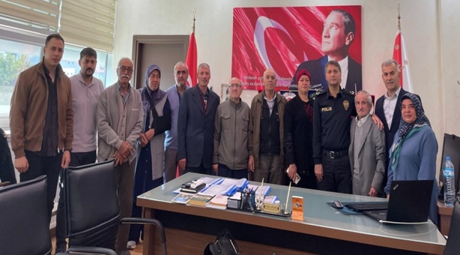 ŞEHİT AİLELERİ VE GAZİLERDEN EMNİYET MÜDÜRÜ AFŞAR’A HAYIRLI OLSUN ZİYARETİ