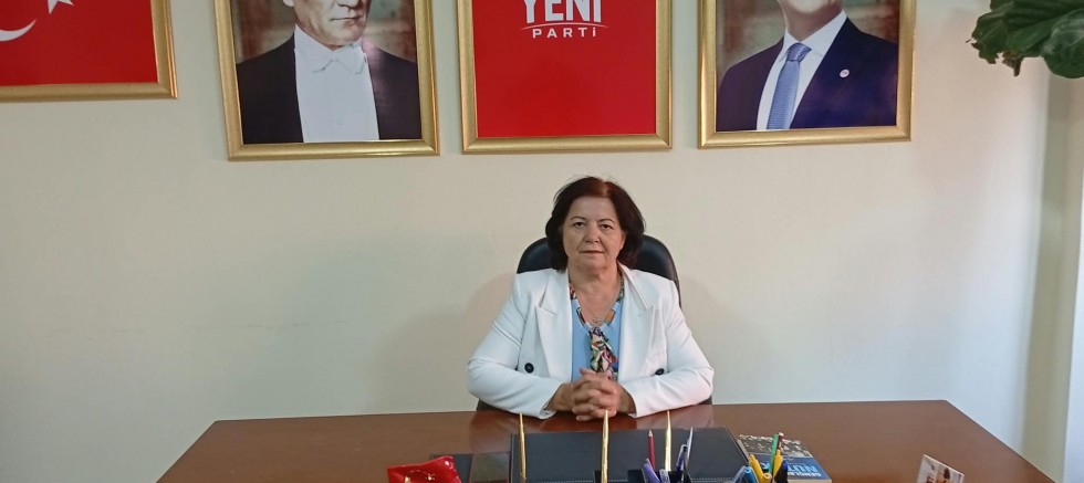 SEVİM UZUN YENİ PARTİ AKŞEHİR İLÇE BAŞKANLIĞINA ADAYLIĞINI AÇIKLADI