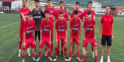 1922 AKŞEHİR SPOR U-17'DEN HAZIRLIK MAÇINDA GOL ŞOV