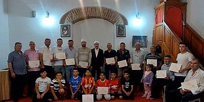 AKŞEHİR’DE 355 KİŞİ KUR’AN EĞİTİMİ ALDI