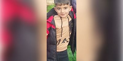 AKŞEHİR'DE MOTOSİKLET KAZASI GENÇ HAYATINI KAYBETTİ 