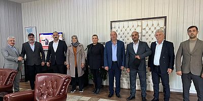 AKŞEHİR’DE MUHTARLAR GÜNÜ’NDE ANLAMLI BULUŞMA: MUHTARLARDAN KAYMAKAM YİĞİT’E ZİYARET