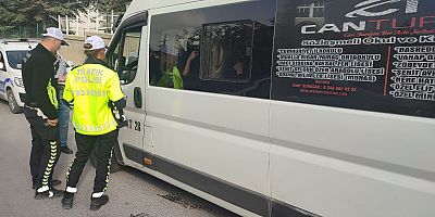 AKŞEHİR’DE ÖĞRENCİ SERVİSLERİNE SIKI DENETİM