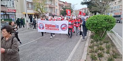 AKŞEHİR'DE YAĞMURA RAĞMEN 