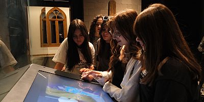 AKŞEHİR’DEN GELEN LİMA ÖĞRENCİLERİ “KONYA ROTA GEZİSİ”NE KATILDI