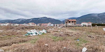 AKŞEHİR’E  YAKIŞMAYAN GÖRÜNTÜLER
