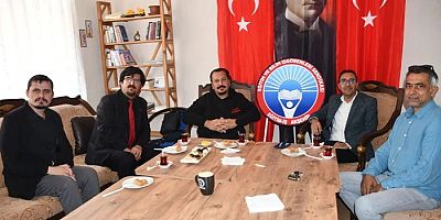 AKŞEHİR GAZETECİLER CEMİYETİ’NDEN EĞİTİM-İŞ VE GÖRMEYENLERİ KORUMA DERNEĞİ’NE ZİYARET