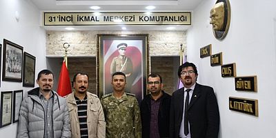 AKŞEHİR GAZETECİLER CEMİYETİ’NDEN GARNİZON KOMUTANI ALBAY ŞEN’E ZİYARET