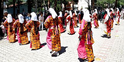AKŞEHİR HALK EĞİTİM MERKEZİ’NİN YILSONU SERGİSİ BÜYÜK BEĞENİ TOPLADI