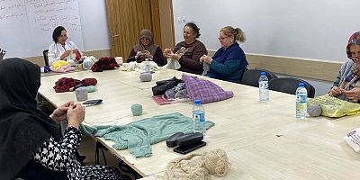 AKŞEHİR KOMEK'TE ŞİŞ ÖRGÜ KURSU BAŞLADI 