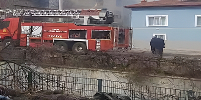 ATAKENT MAHALLESİ’NDE EV YANGINI: CAN KAYBI YAŞANMADI