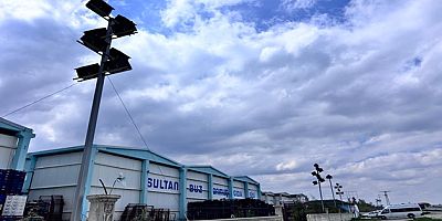 BANKA PROMOSYONUNU KENDİNE DEĞİL KUŞLARA HARCADI: FABRİKA BAHÇESİNE KUŞ MAHALLESİ KURDU