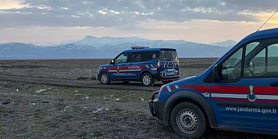 EBER GÖLÜ KIYISINDA AV KAZASI: 1 KİŞİ AĞIR YARALI