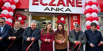 ECZACI ŞEYMANUR USTA KONYA’DA ECZANE AÇTI