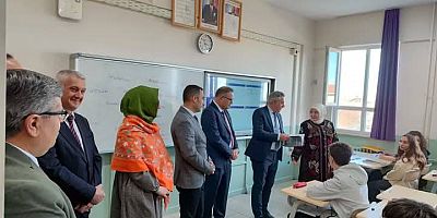 GENEL MÜDÜR KORKMAZ VE İL MİLLİ EĞİTİM MÜDÜRÜ YİĞİT AKŞEHİR’DE İNCELEMELERDE BULUNDU